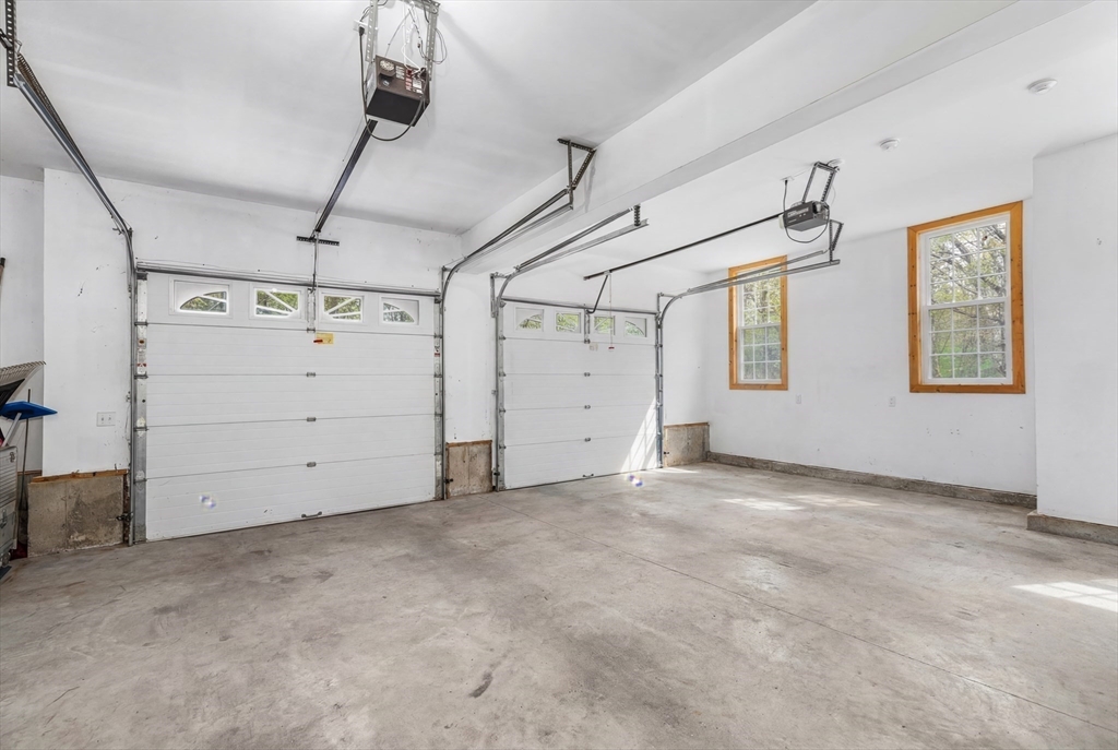 113 Greenwich Plains Rd