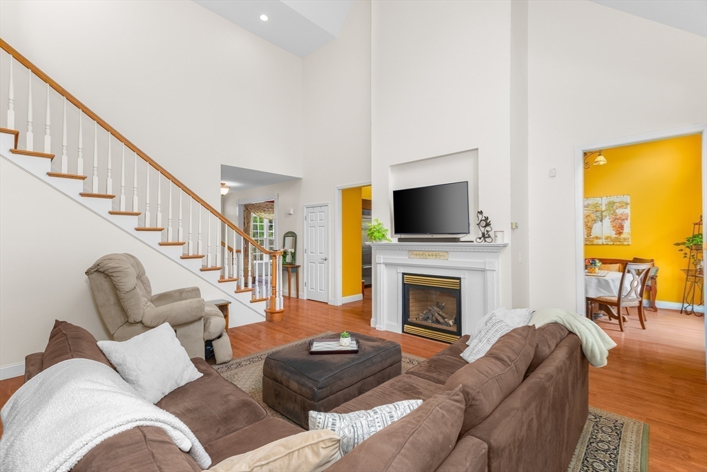113 Greenwich Plains Rd