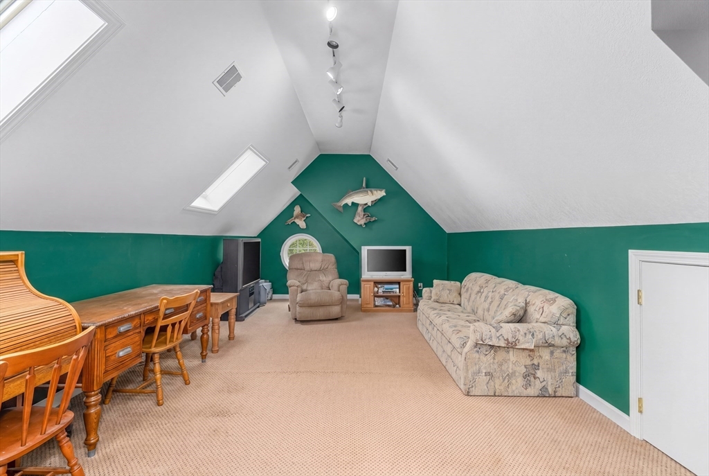 113 Greenwich Plains Rd