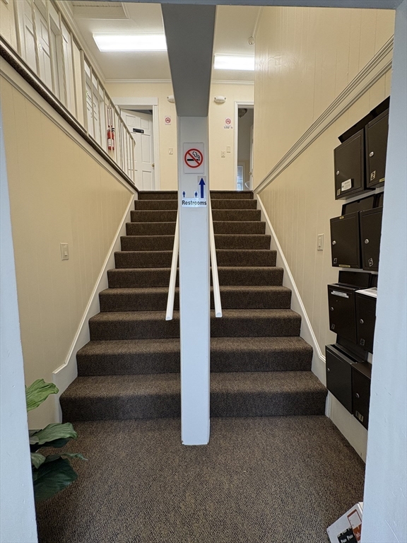 10 Oak St # 4