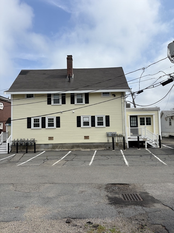 10 Oak St # 4