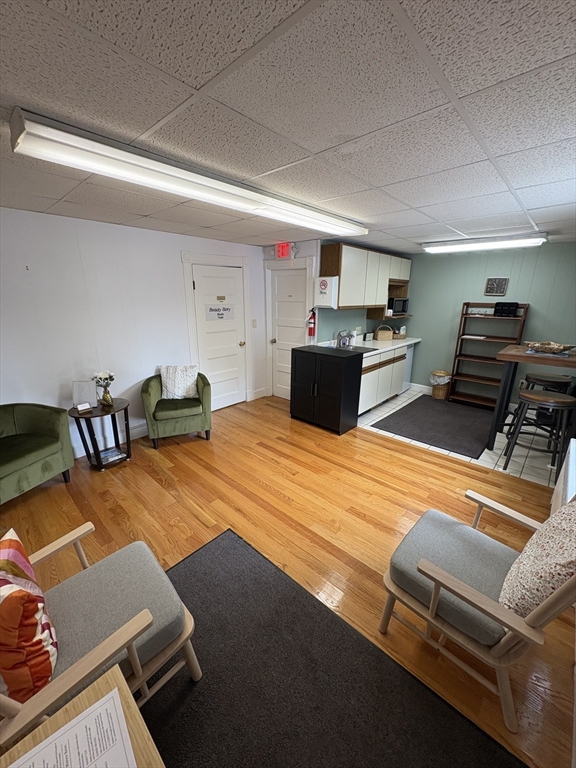 839 Washington St # 2B