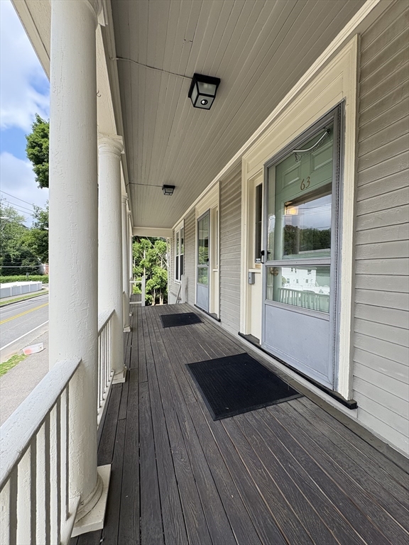 63 Oak St # 2B