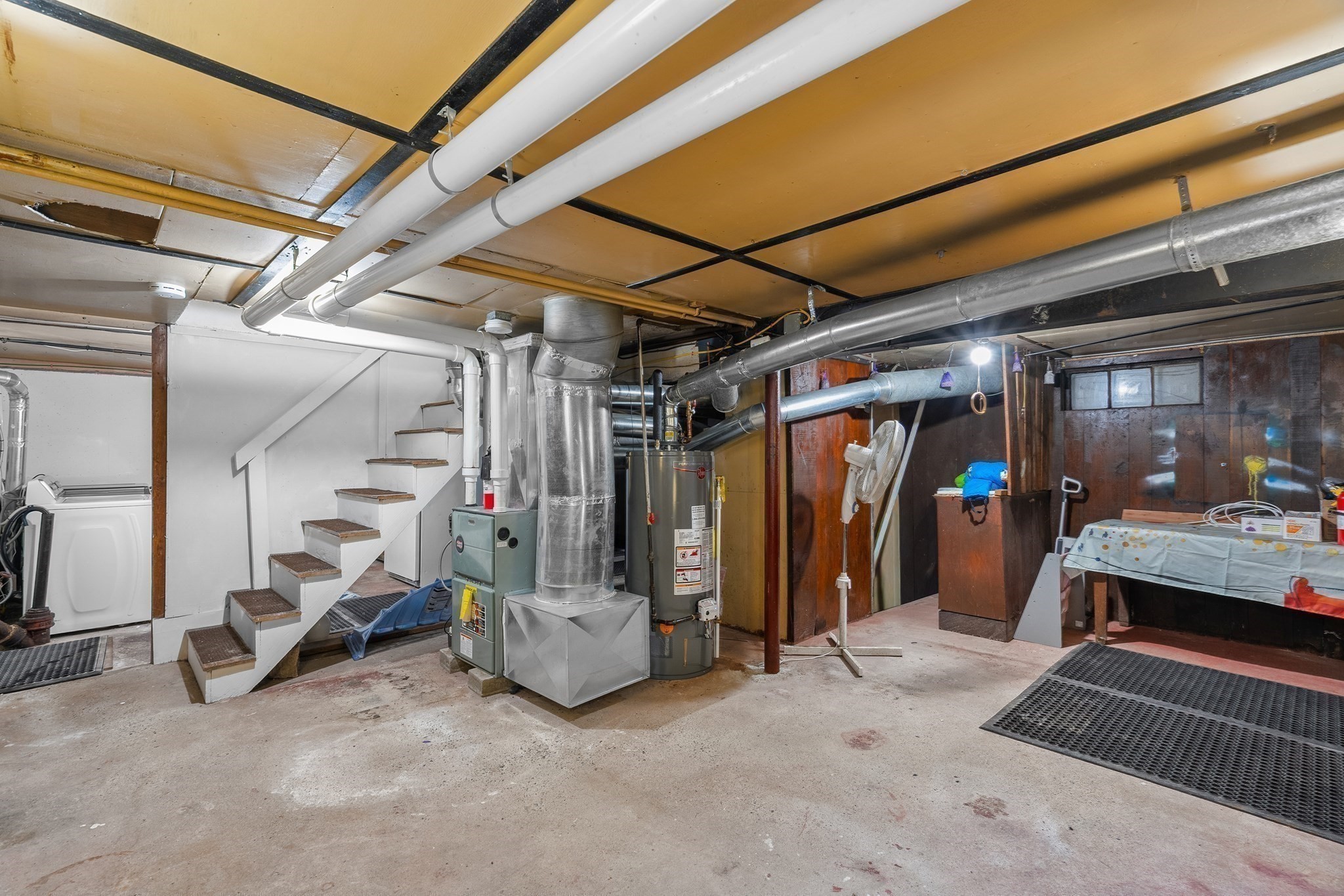 567 Poplar Street