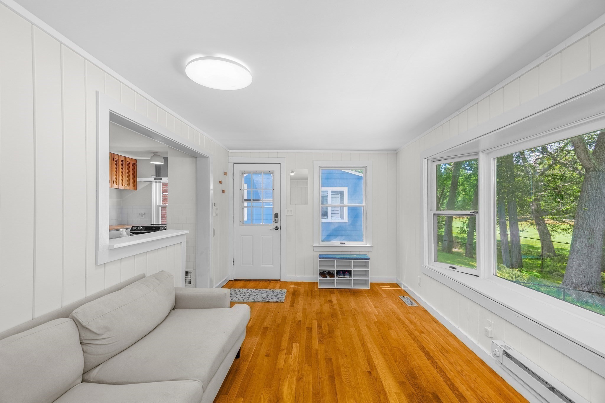 567 Poplar Street