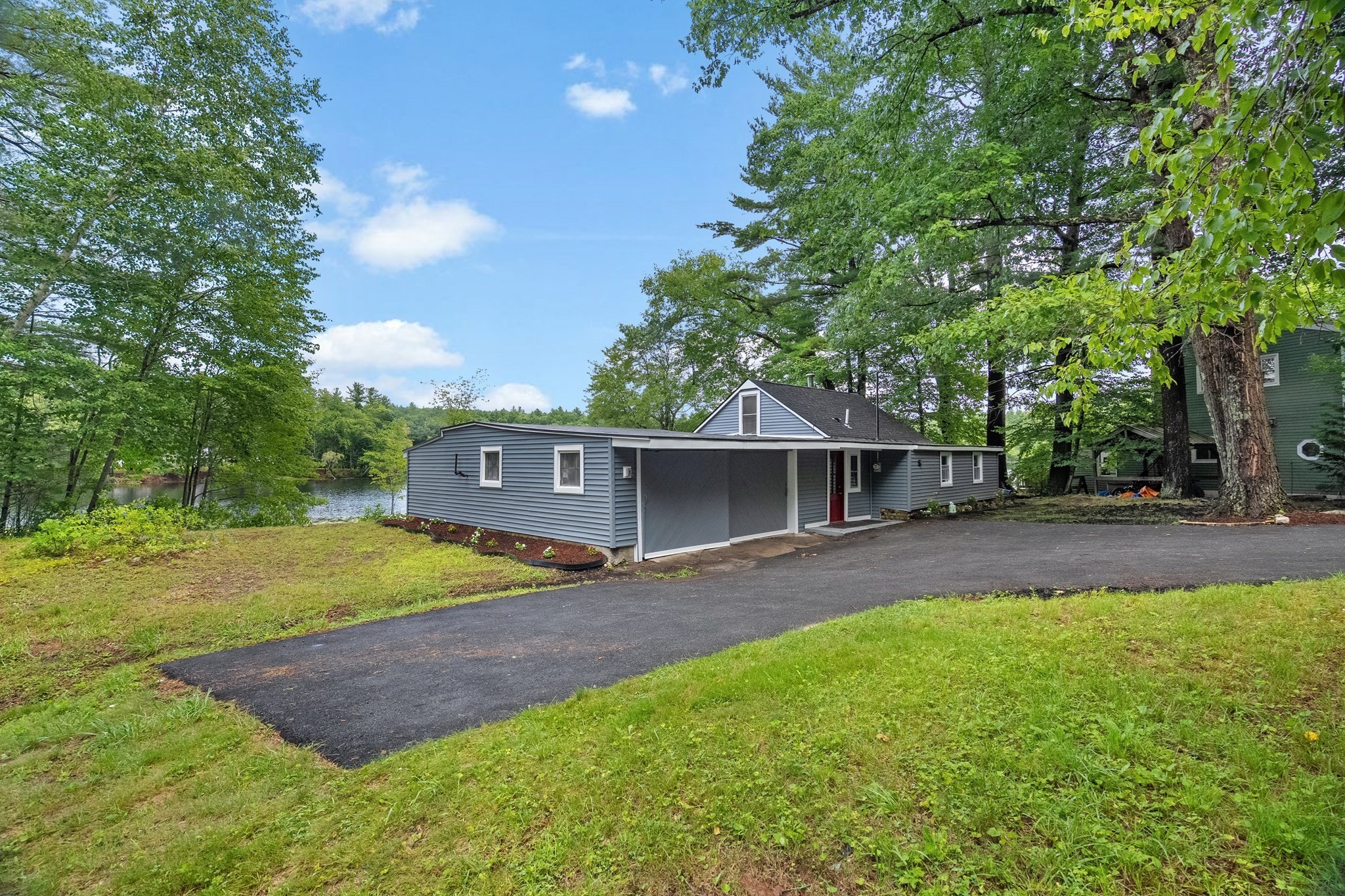 24 Cote Ln