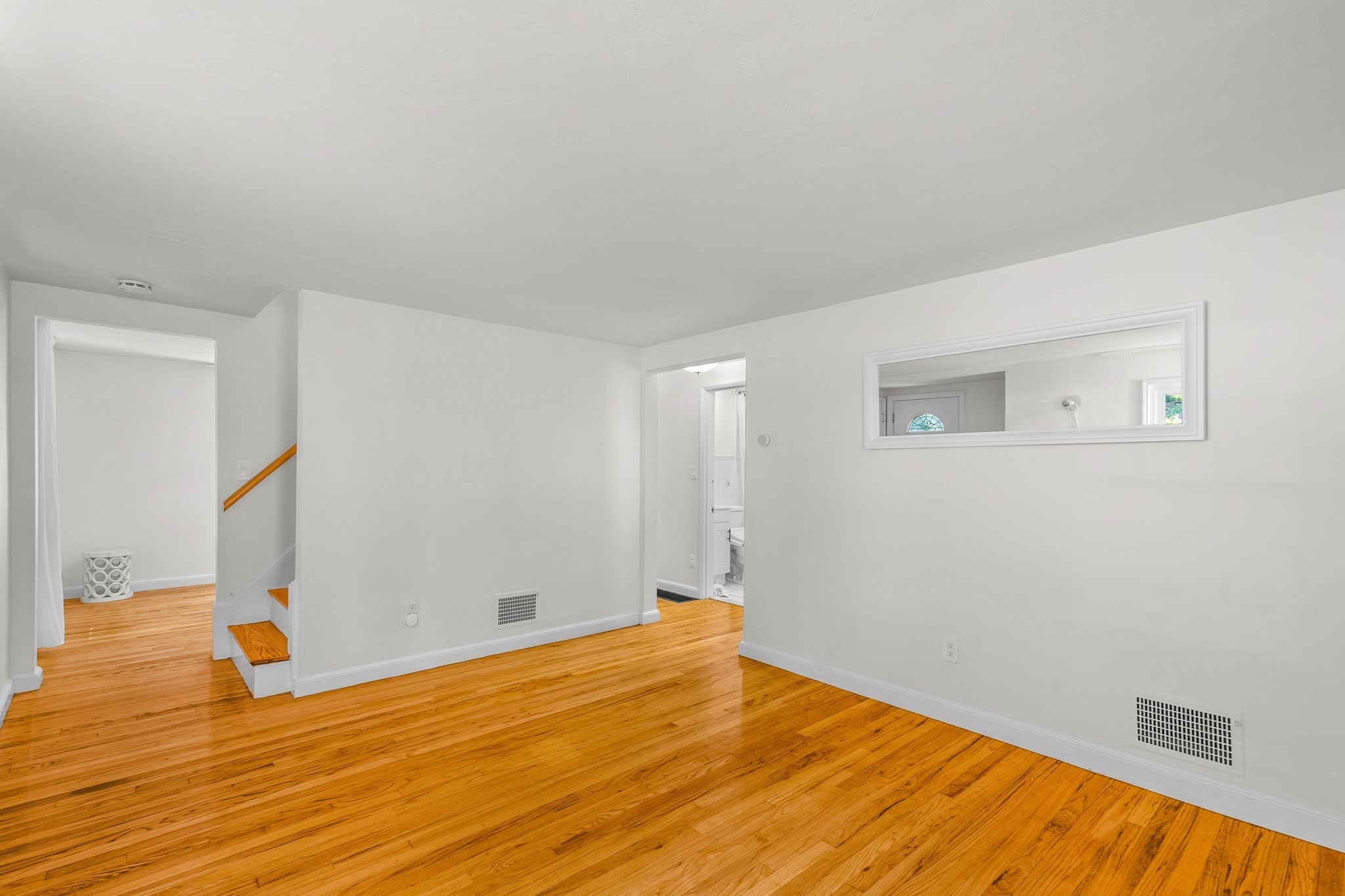 567 Poplar Street