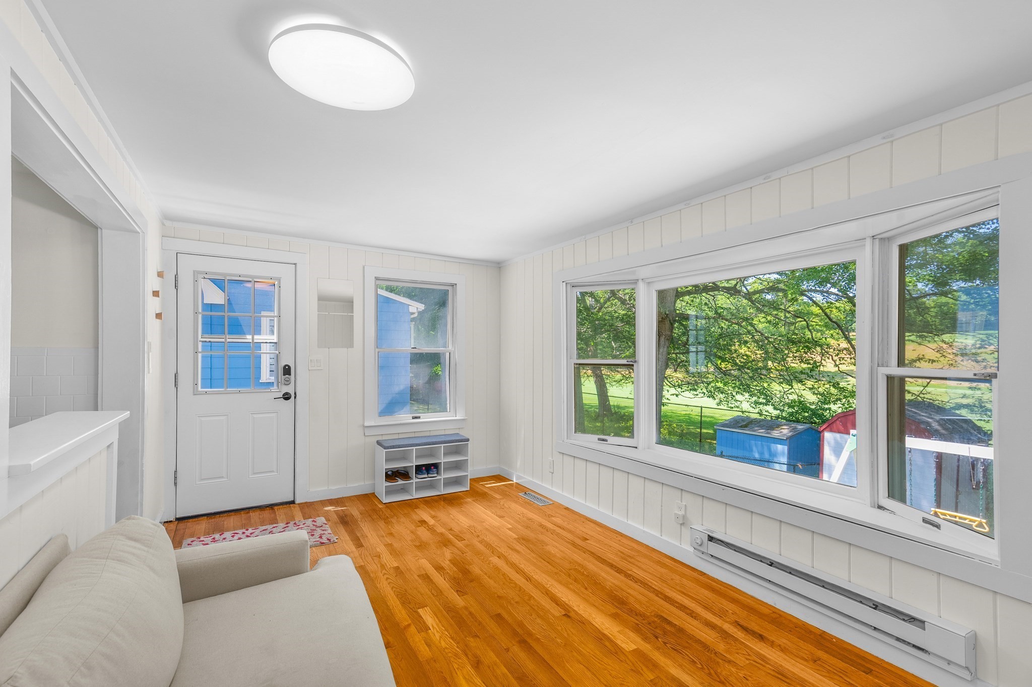 567 Poplar Street