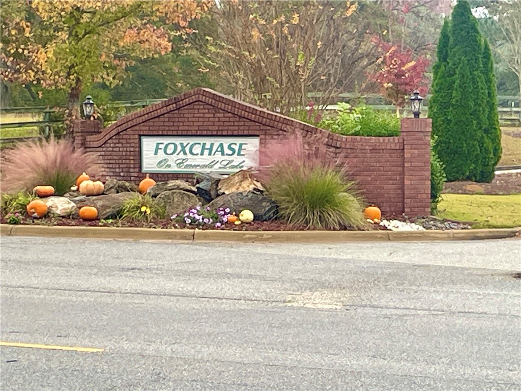 4313 PEBBLE SHORE DRIVE