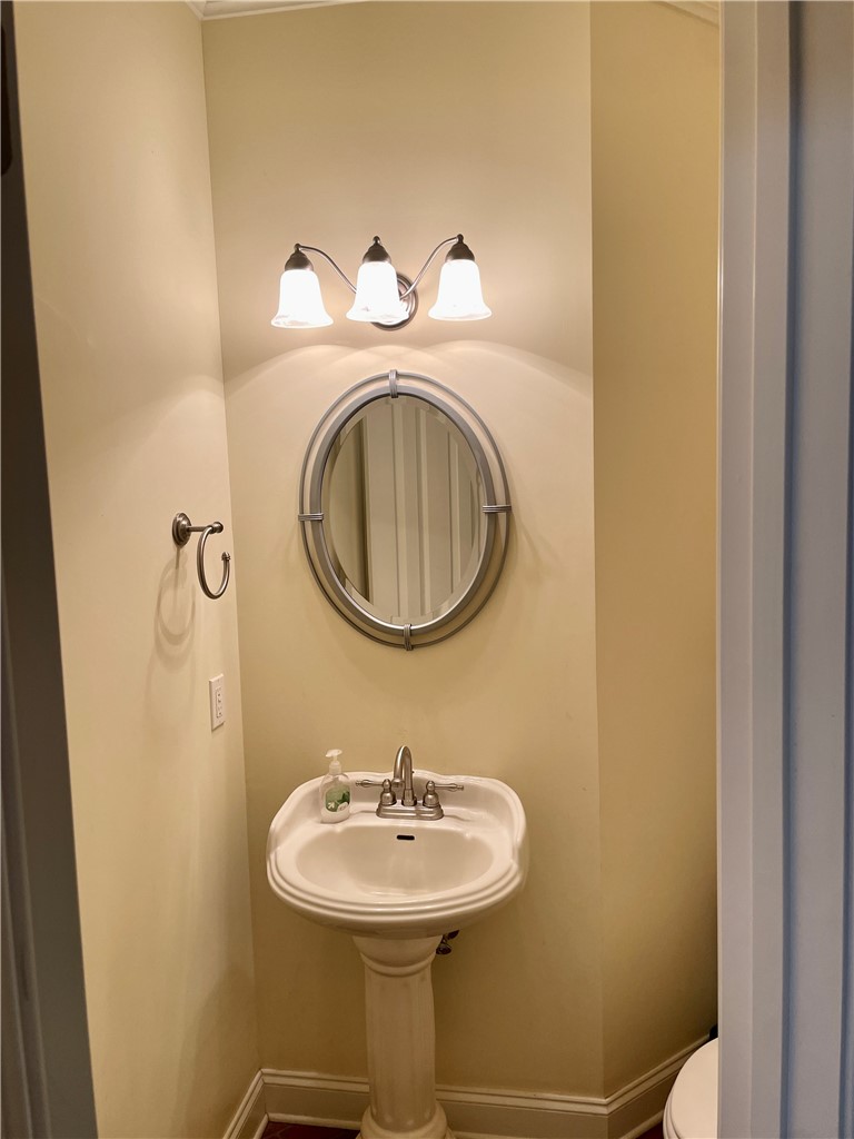 4313 PEBBLE SHORE DRIVE