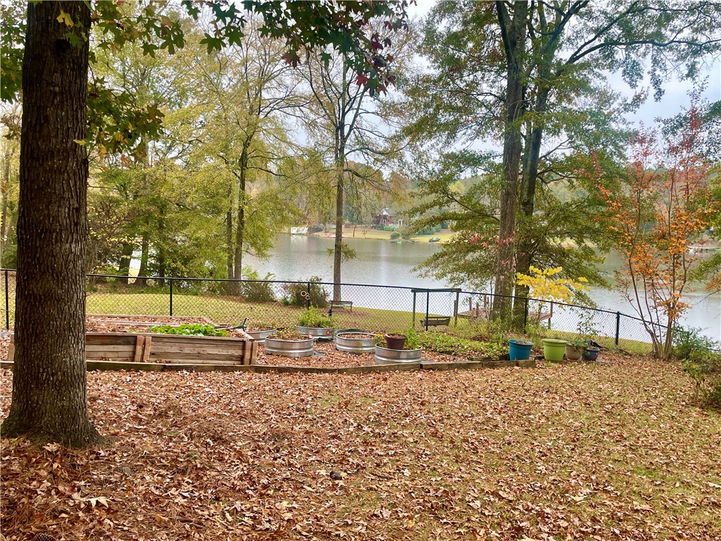 4313 PEBBLE SHORE DRIVE