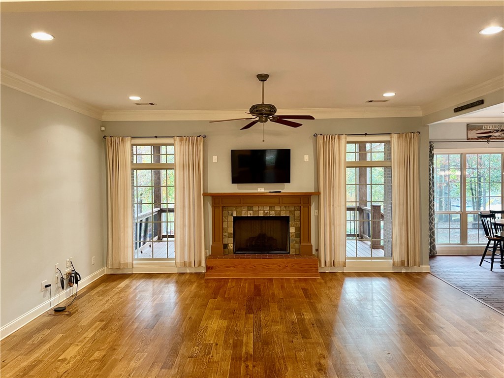 4313 PEBBLE SHORE DRIVE