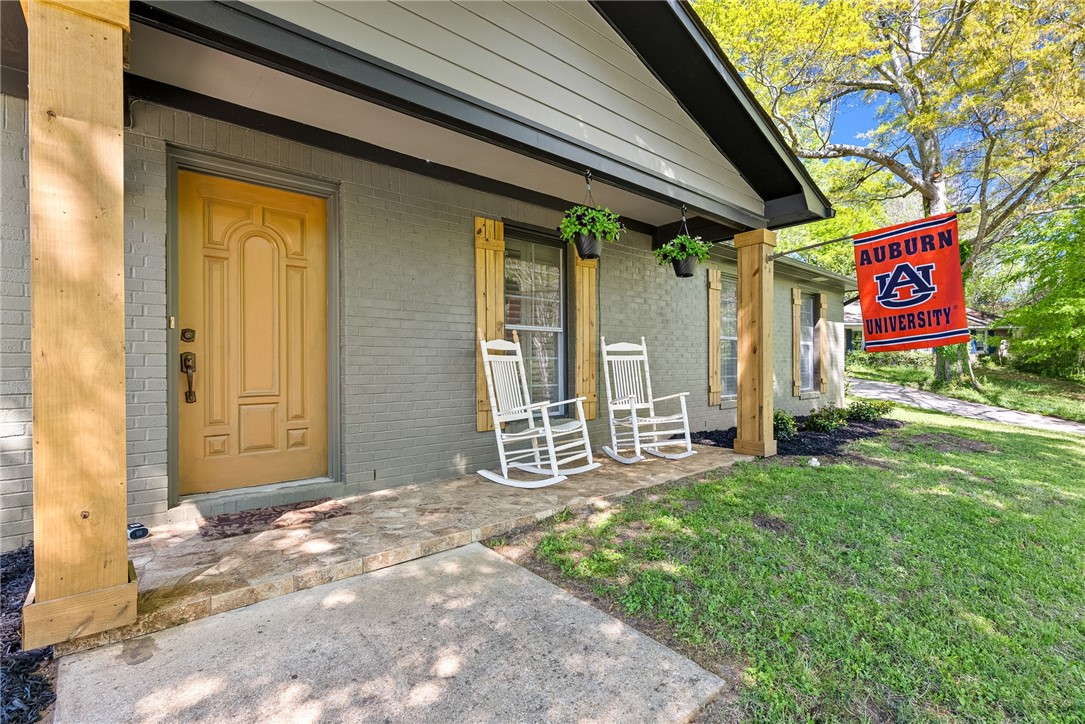 1330 GRANITE COURT