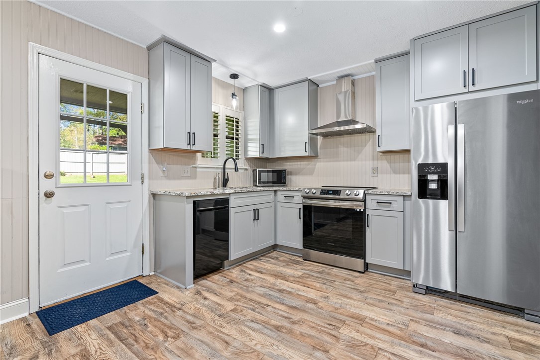 1330 GRANITE COURT
