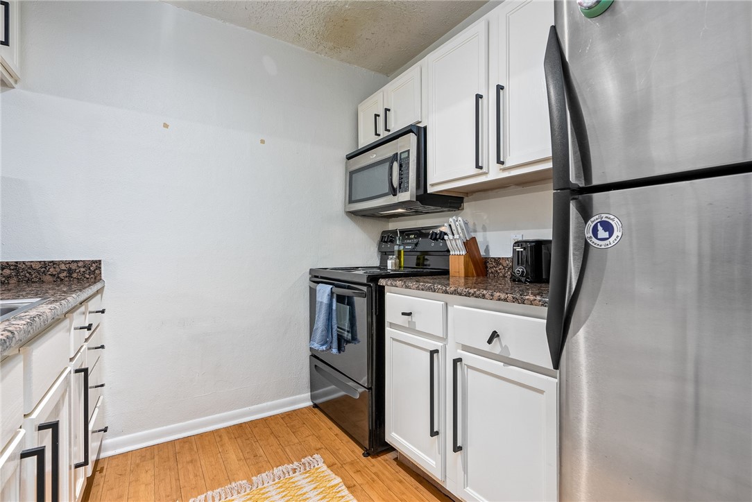 449 N DONAHUE DRIVE A3