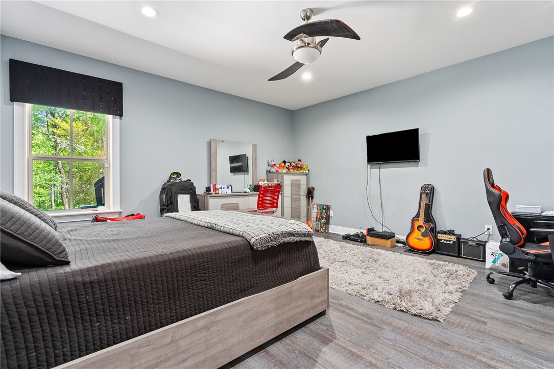 1514 CLUB CREEK DRIVE