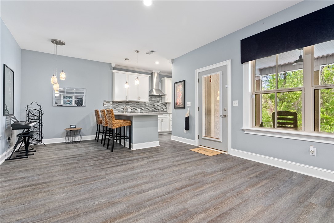 1514 CLUB CREEK DRIVE