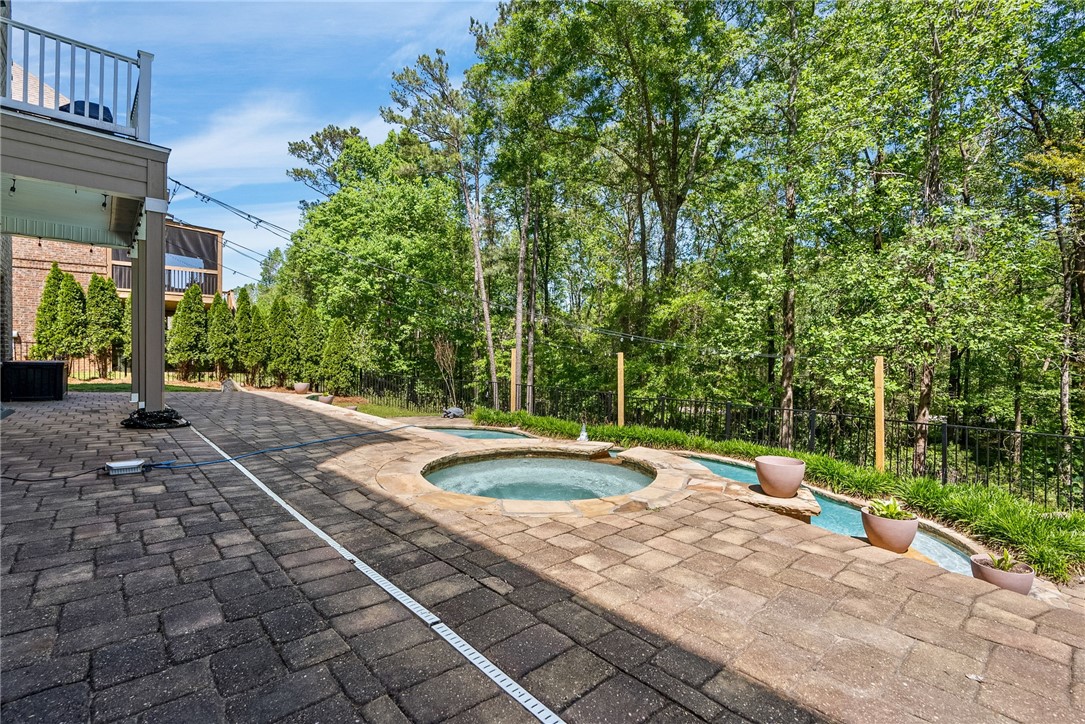 1514 CLUB CREEK DRIVE