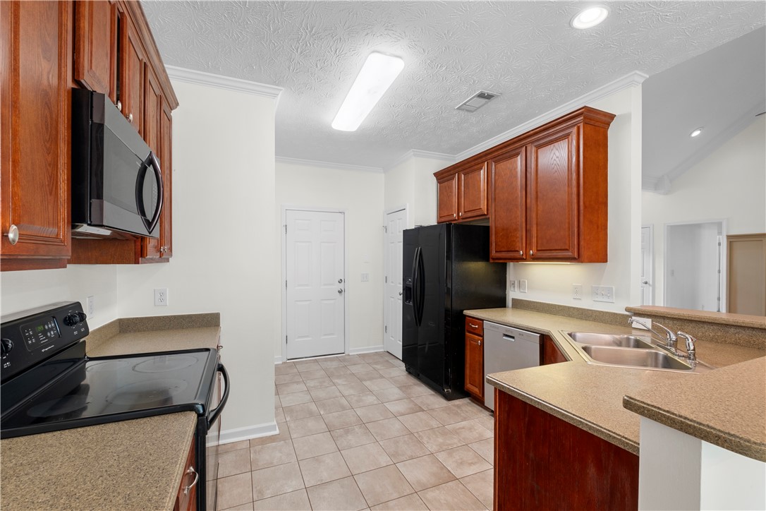 2903 ANDERSON LAKES CIRCLE