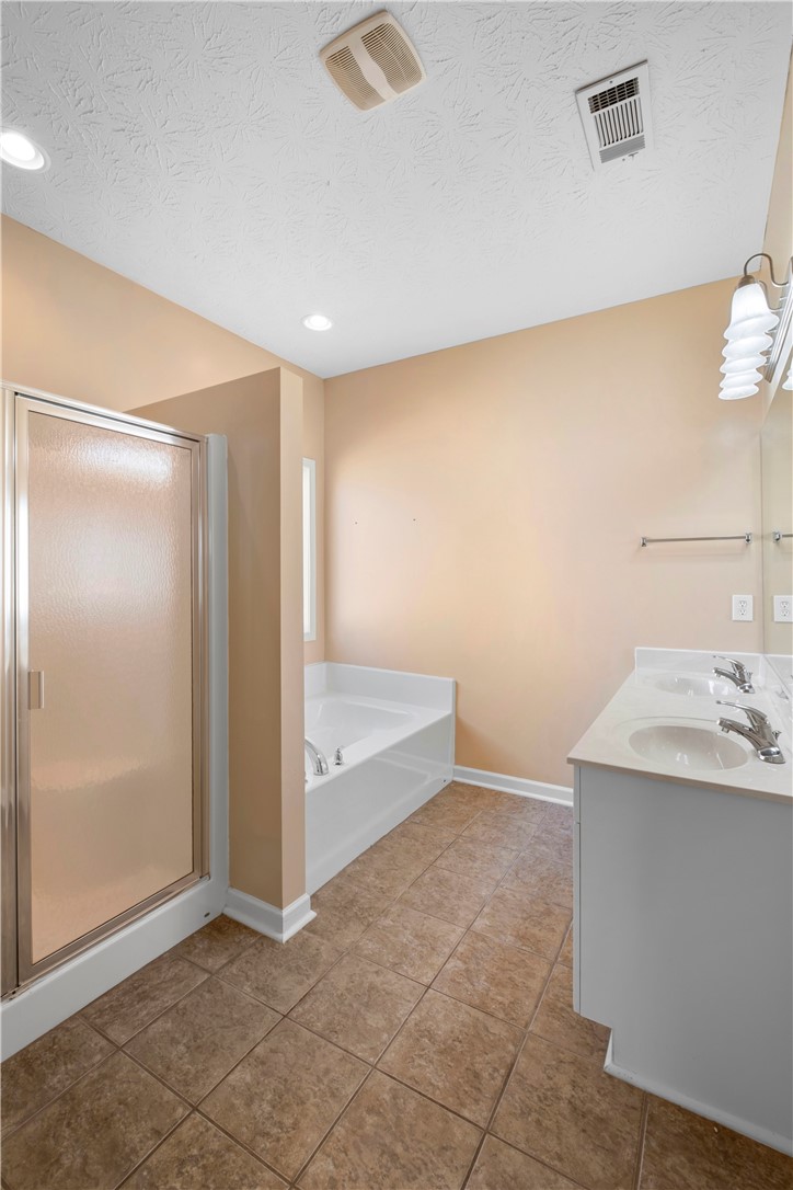 2903 ANDERSON LAKES CIRCLE