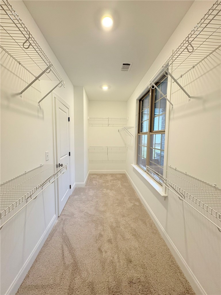 1633 James Burt PARKWAY