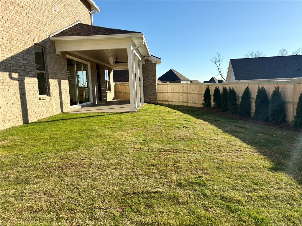 1633 James Burt PARKWAY