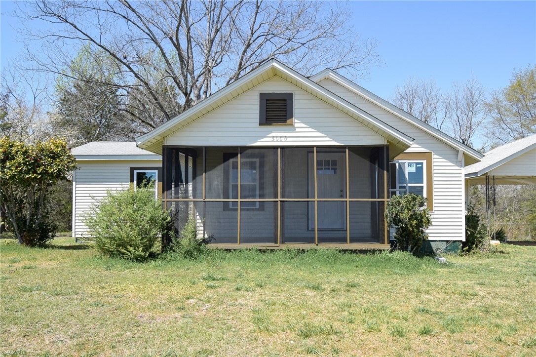 3000 W POINT PARKWAY