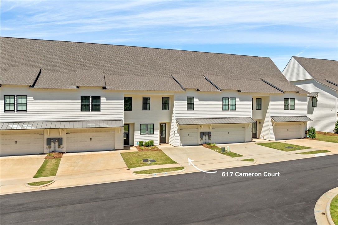 617 CAMERON COURT