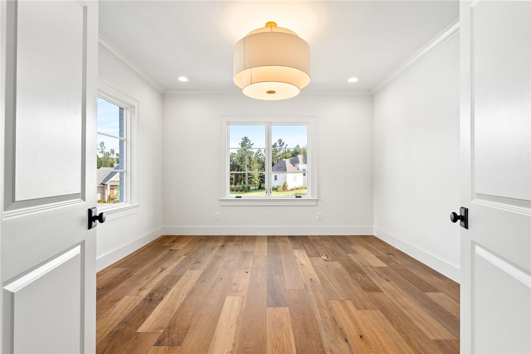 6509 FERNWOOD CIRCLE