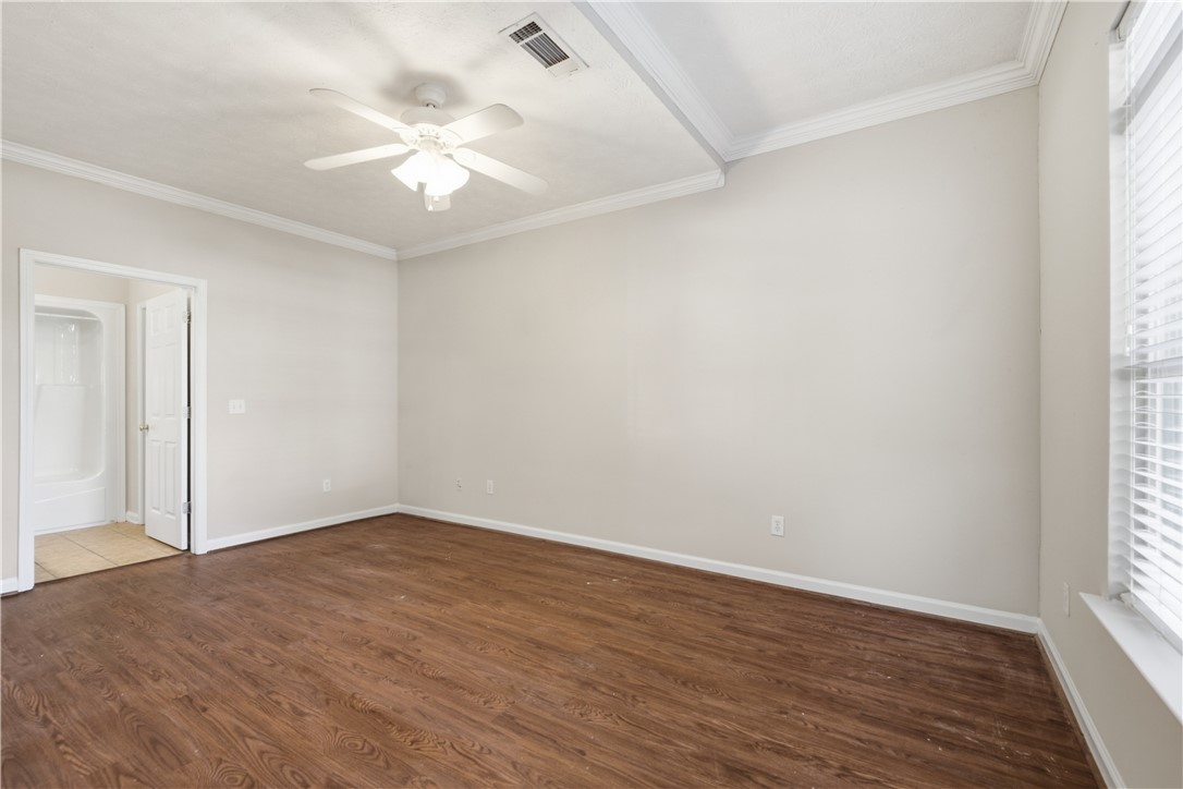 412 JACK HAMPTON DRIVE