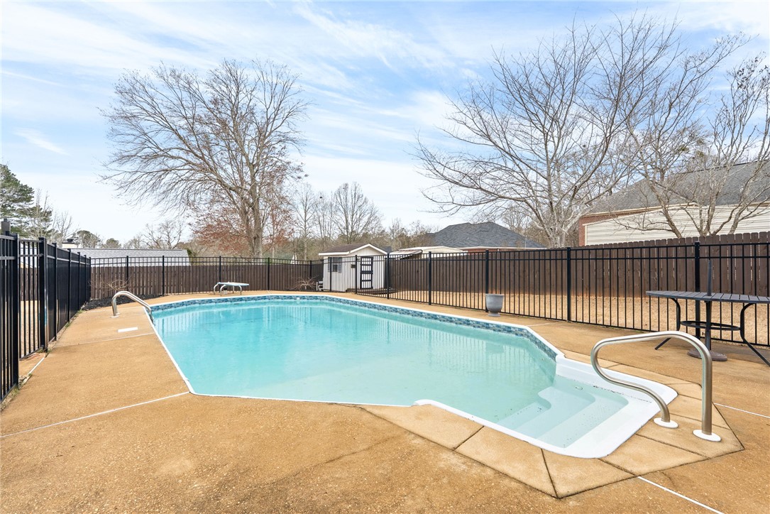 1909 NORTHGATE DRIVE