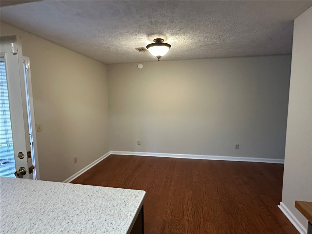670 LEE ROAD 187 N/A
