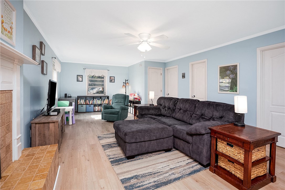 1404 NOVELLA STREET