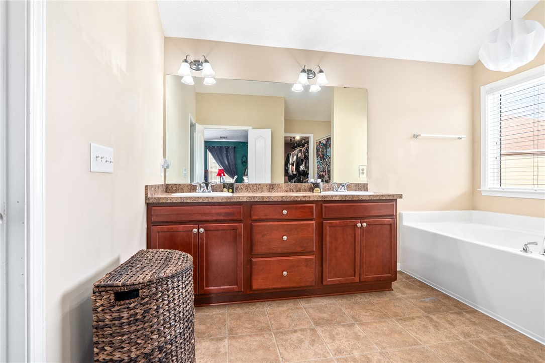 1801 ARCHER COURT