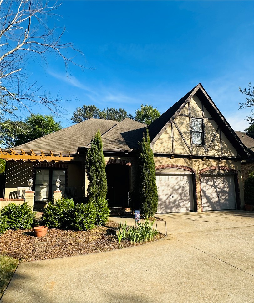2281 BARKLEY CREST LANE