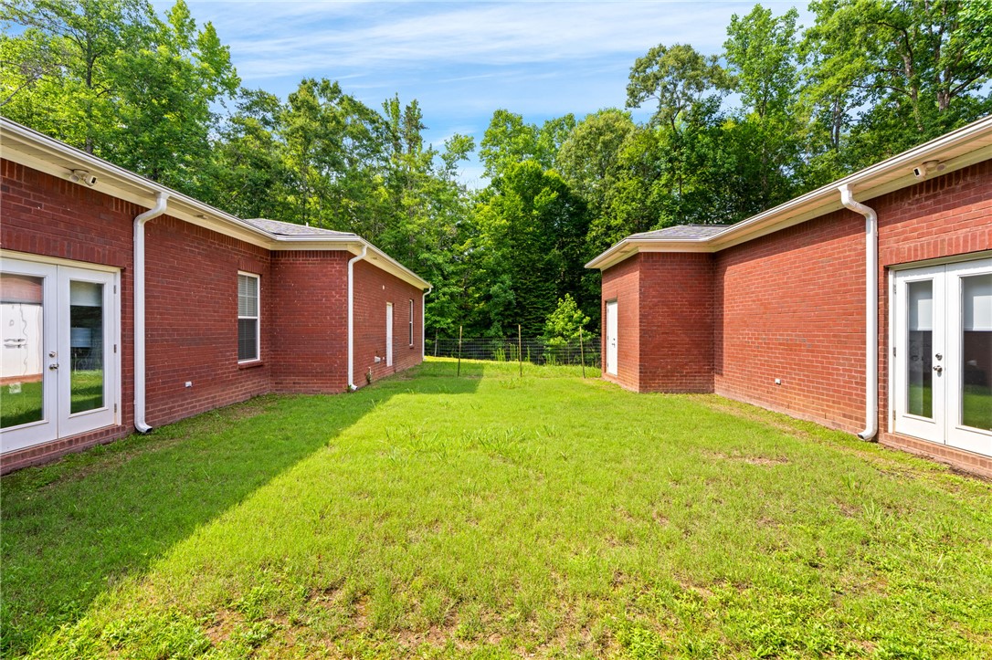 2706 RIDGE ROAD