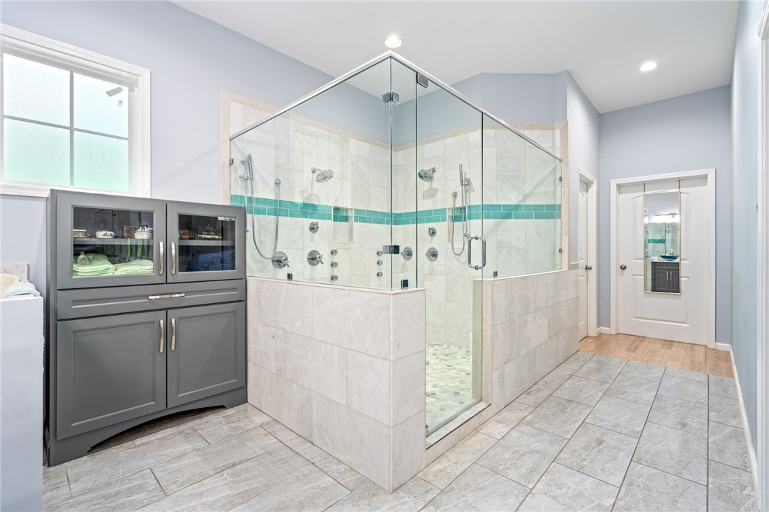 2706 RIDGE ROAD