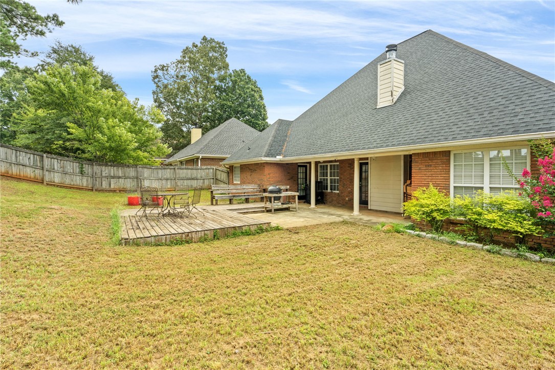 1718 POST OAK COURT