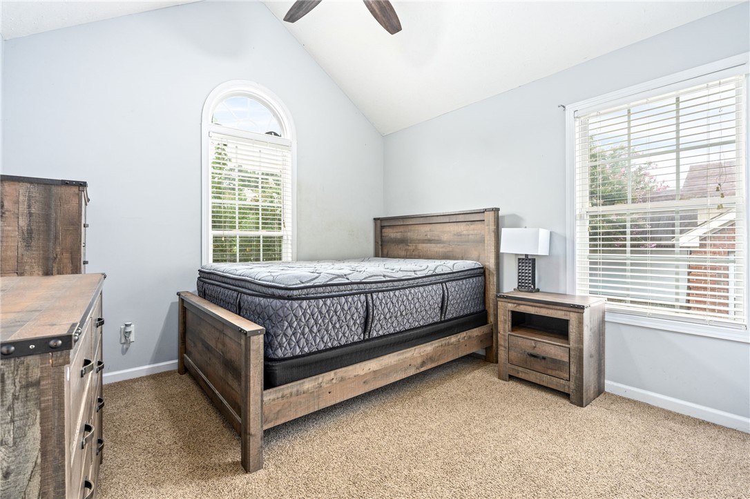 1718 POST OAK COURT