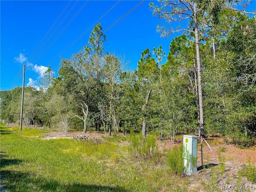 3552 N Eisenhower Avenue