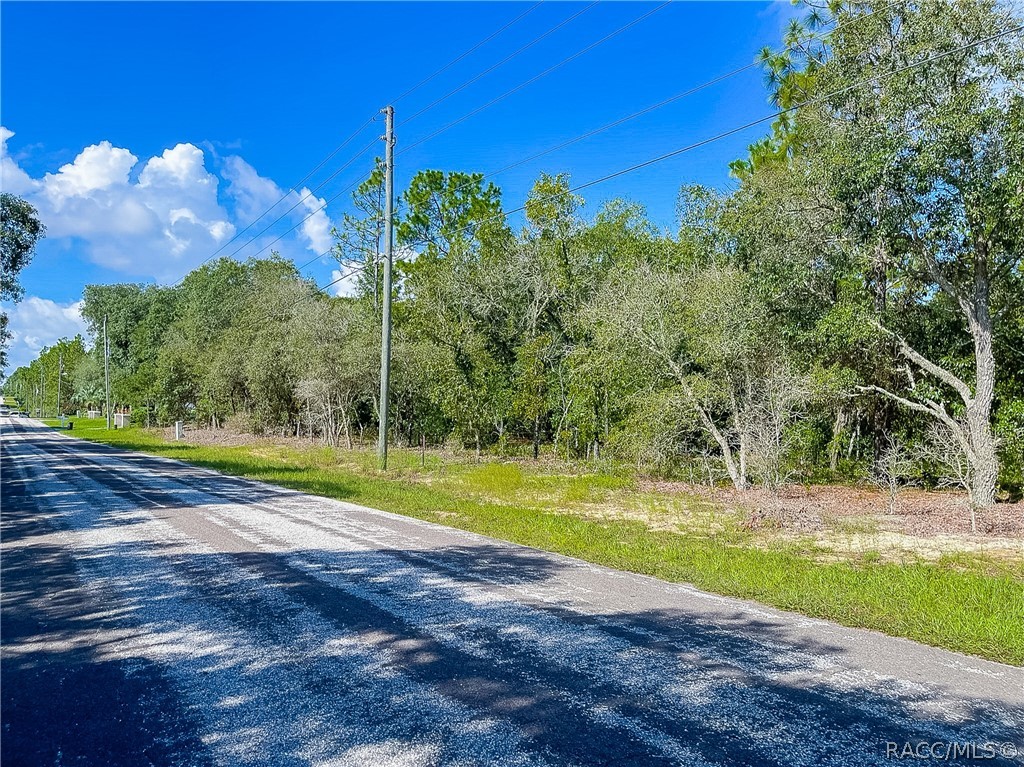 3552 N Eisenhower Avenue