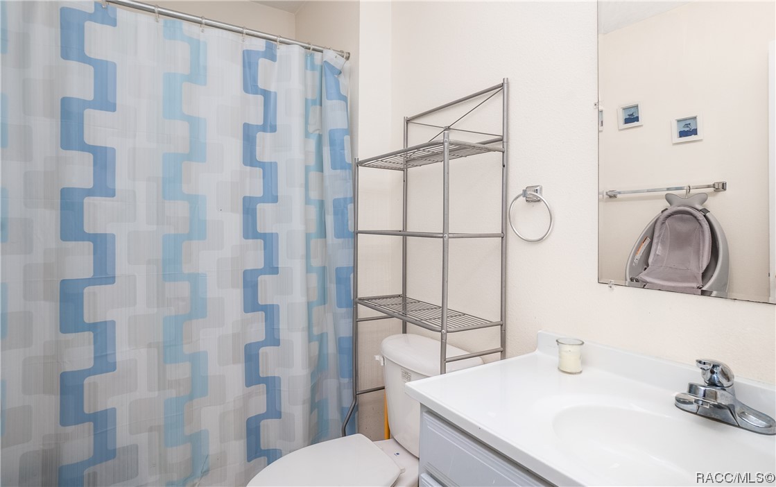 8574 N Catapane Loop