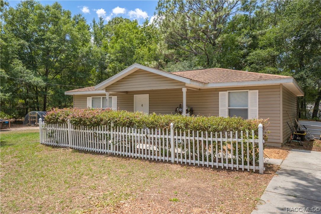 8574 N Catapane Loop