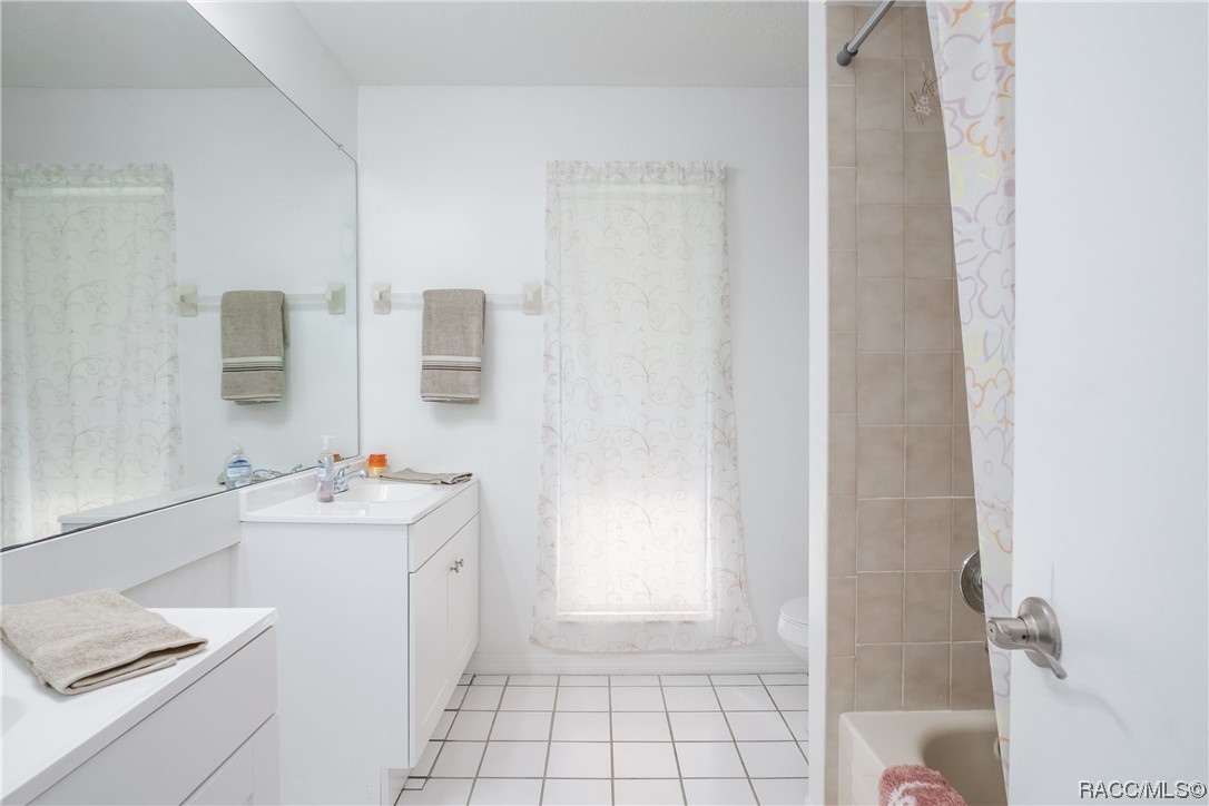 1471 W Tacoma Street