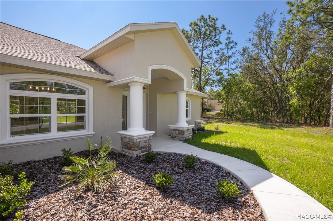 4117 N Saddletree Drive