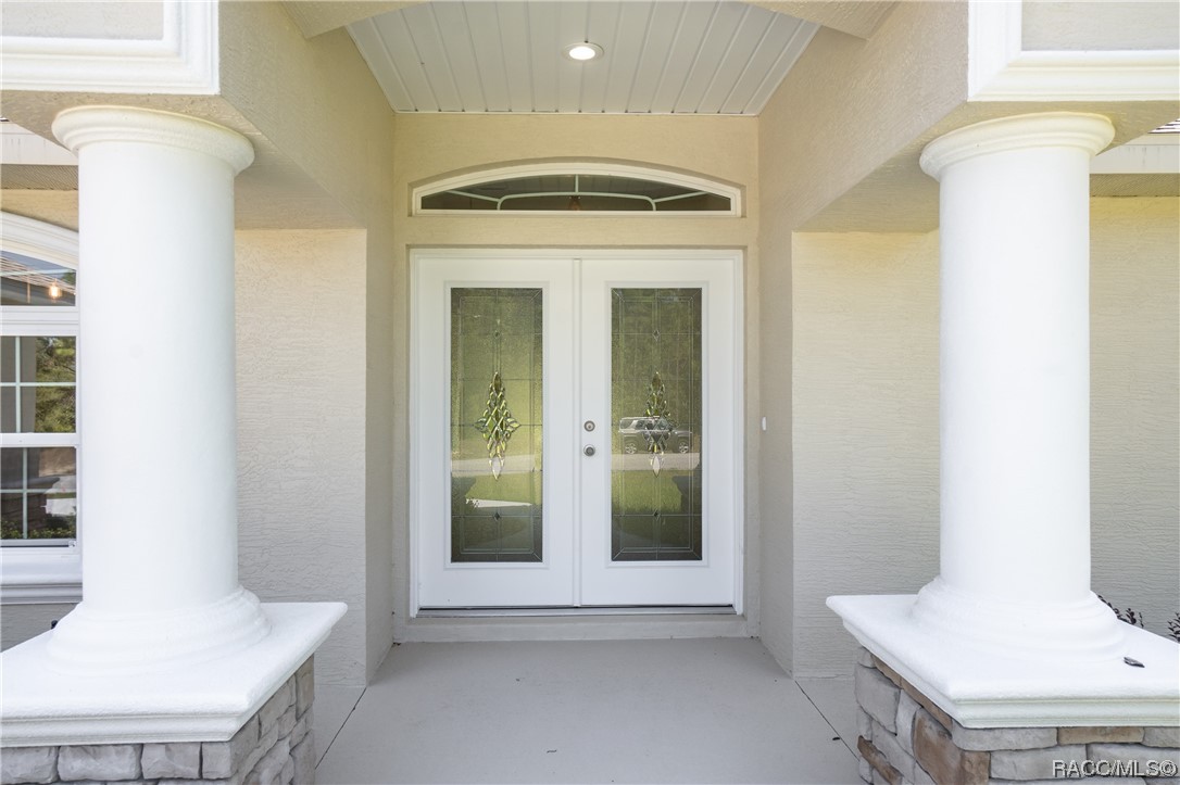 4117 N Saddletree Drive