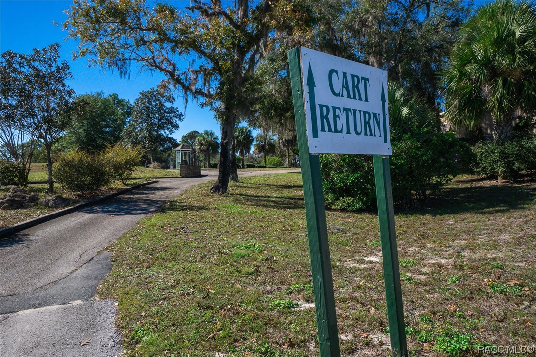 4117 N Saddletree Drive