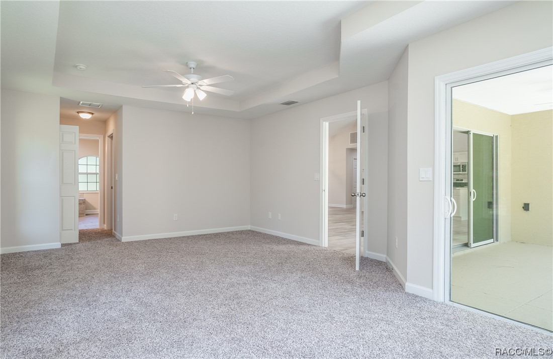 4117 N Saddletree Drive