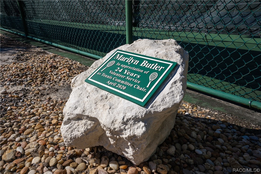 4117 N Saddletree Drive