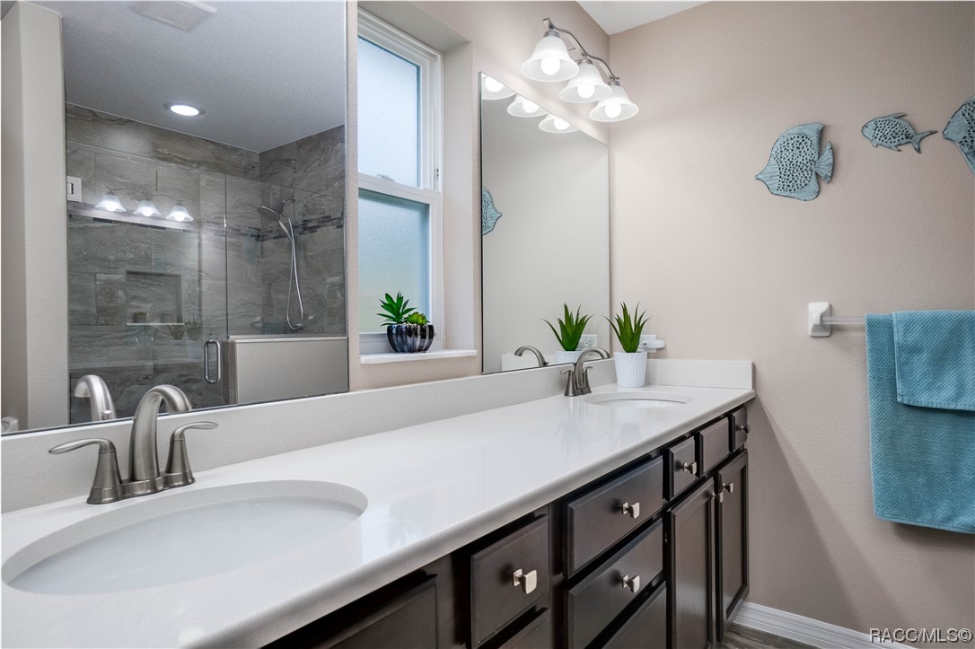 10557 N Haitian Drive